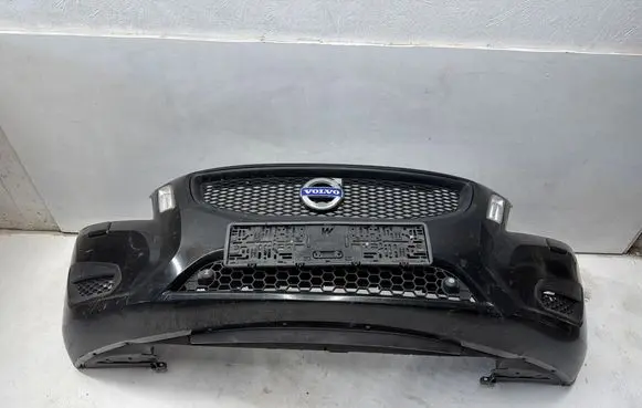 Volvo V60 Front bumper 30795006