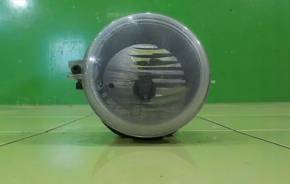 Dodge Caliber Front fog light PRAWY UP202