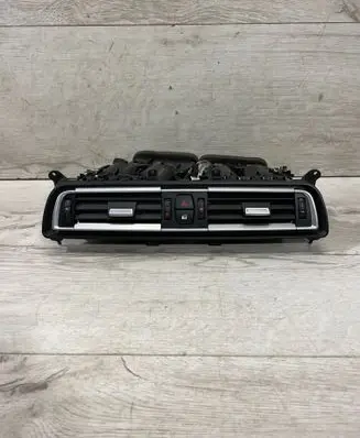 BMW 7 F01 F02 F03 F04 Dash center air vent grill 9115860 65050081
