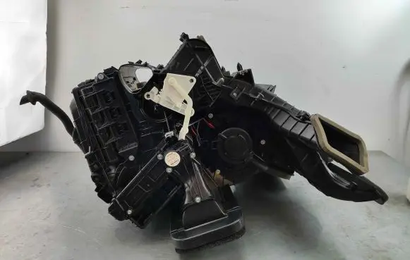 Renault Zoe Air conditioning (A/C) system set 271209575R