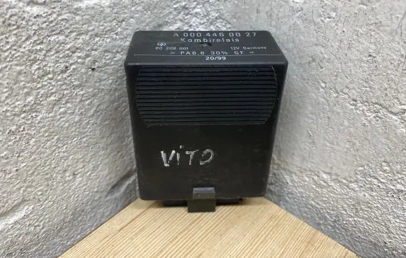 Mercedes-Benz Vito Viano W638 Other control units/modules A0004460027 60208001