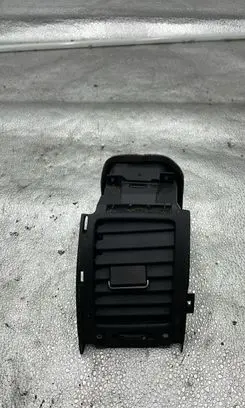 Honda CR-V Dash center air vent grill 77610SWAAO