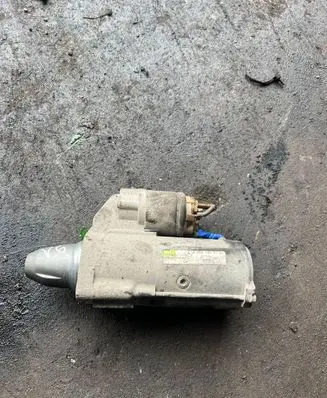 Mercedes-Benz E W211 Starter motor A0051517701 D7G14
