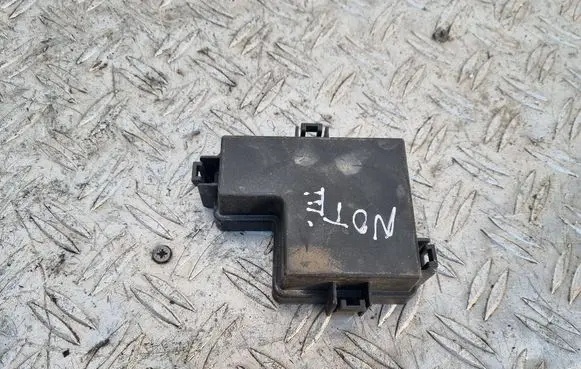Nissan Note (E12) Fuse box cover 243823VD0A