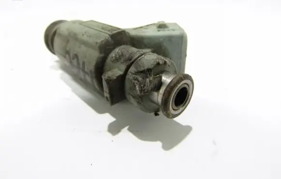 Mercedes-Benz S W220 Fuel injector A1130780049