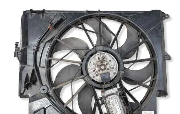 BMW 1 E81 E87 Electric radiator cooling fan 0130303941