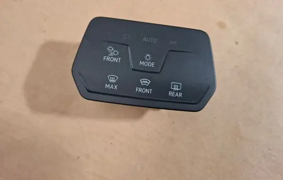 BMW X5 G05 Light switch 10A941193
