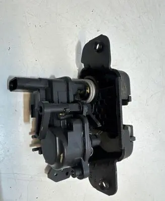 Ram 1500 Loading door lock P68312079AL