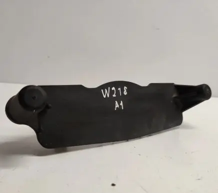 Mercedes-Benz CLS C218 X218 Other body part A2128891025
