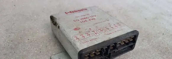 Audi Cabriolet B3 8G Auxiliary heating control unit/module 5HB00432704 SG1560 105499