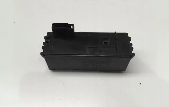 Antenna control unit