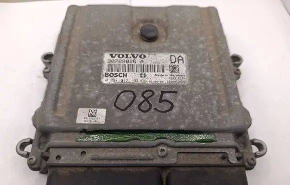 Volvo XC60 Engine control unit/module 30729826A 0281012103