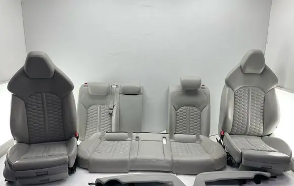 Seat set