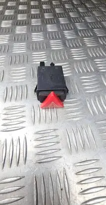 Audi A6 S6 C5 4B Hazard light switch 8L0941509D