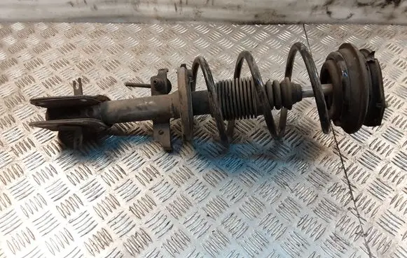 Renault Laguna II Front shock absorber with coil spring