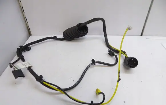 AC ME Front door wiring loom/harness boot 1685404908