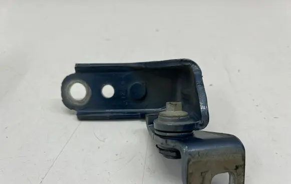 Ford Mondeo MK V Front door upper hinge CJ54S22800AC