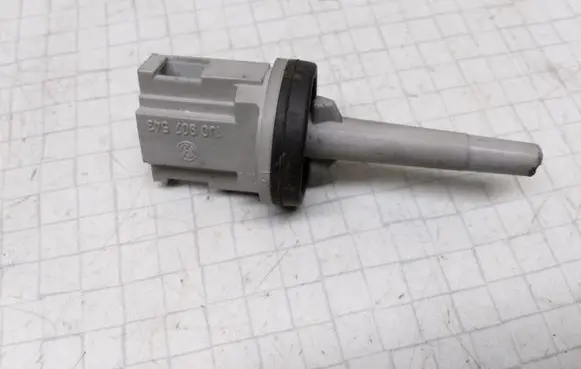 Audi A4 S4 B6 8E 8H Interior temperature sensor 1J0907543