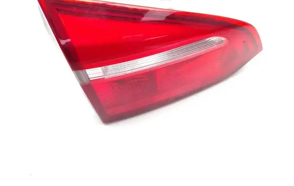 Ford Focus Tailgate rear/tail lights F1EB-13A603-BA