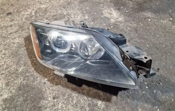 Mazda CX-7 Headlight/headlamp EH1051030