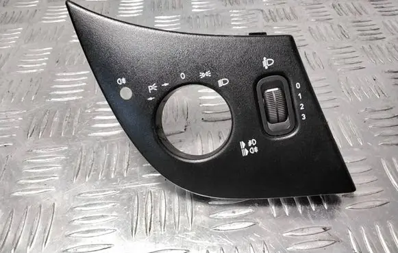 Mercedes-Benz A W168 Headlight level height control switch 1685450191 590279