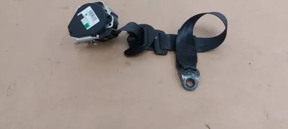 Land Rover Discovery Sport Rear seatbelt FK72611B68AG 629397500B 0150R0140V