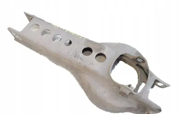 Volvo V70 Rear control arm