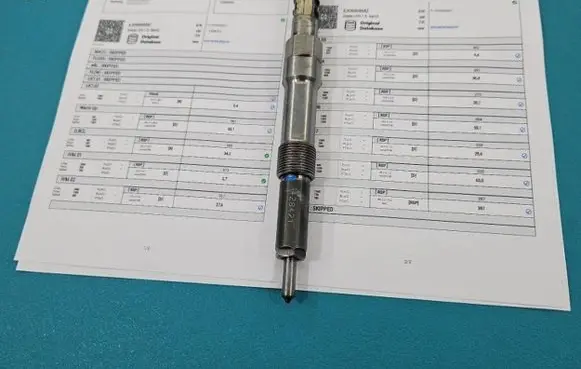 Ford Mondeo Mk III Fuel injector EJDR00504Z IMPRK1428421