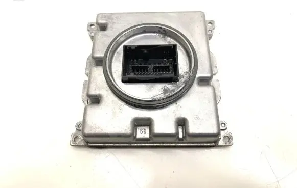 Porsche Macan (95B) LED ballast control module 7PP941572BG 7PP941572B