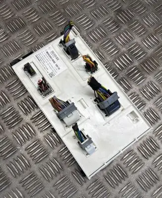 Mercedes-Benz A W176 Comfort/convenience module A1569019800 1569003203 A1569003203