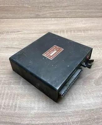 Audi 100 S4 C4 Engine control unit/module ECU 035905383T