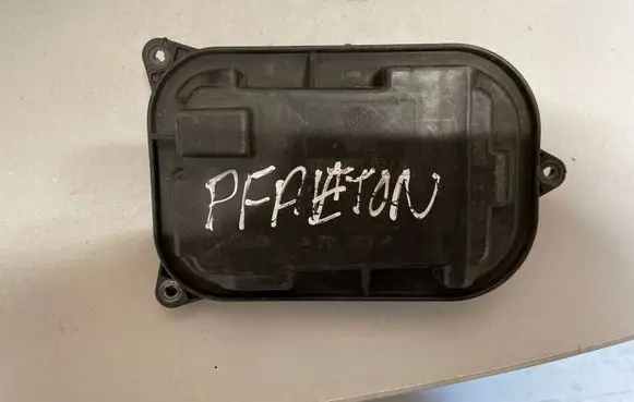 Headlight part