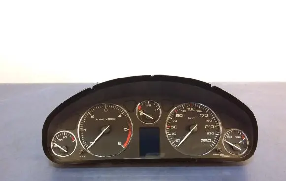 Peugeot 407 Speedometer (instrument cluster) 9664667680