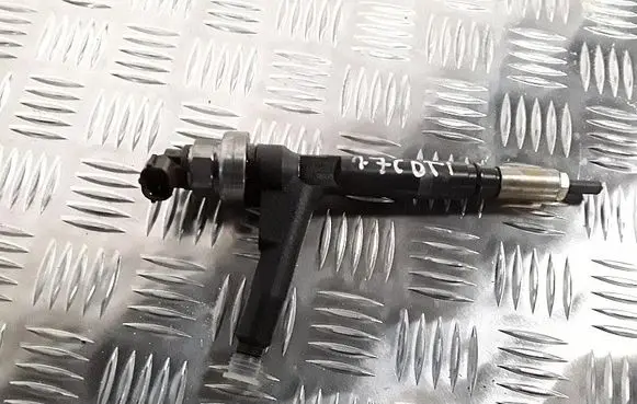 Opel Meriva A Fuel injector 8973138612