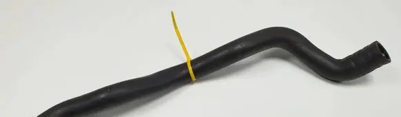 Volkswagen Golf VI Engine coolant pipe/hose CAX
