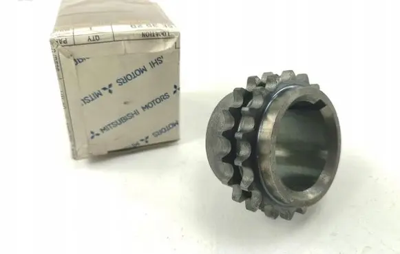 Mitsubishi Pajero Timing chain sprocket MD020843