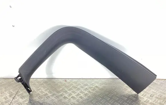 Mercedes-Benz GLC X253 C253 (D)pillar trim (top) A2537400271