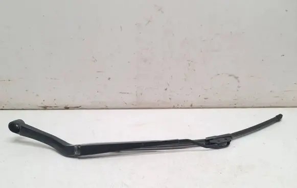 Opel Insignia A Windshield/front glass wiper blade 13227398
