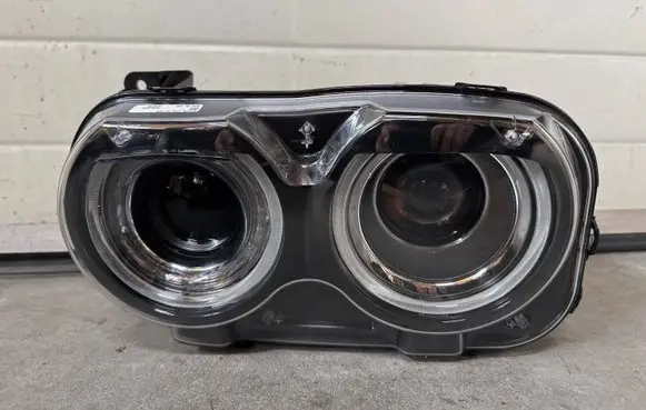 Dodge Challenger Headlight/headlamp 68174067AF 68174067AF6291 00244287030000