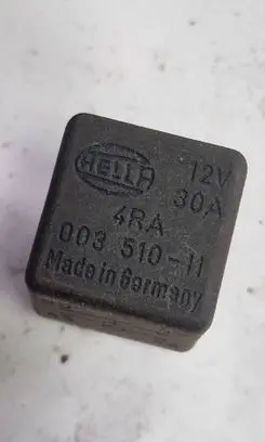 Volvo S40 Other relay 00351011