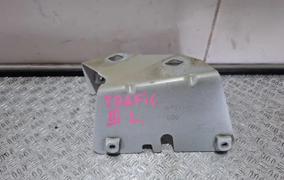 Renault Trafic III (X82) Fender mounting bracket 52045R