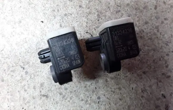 Volvo XC60 Airbag deployment crash/impact sensor 31334336