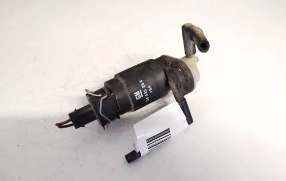 Opel Meriva A Windscreen/windshield washer pump 24439254