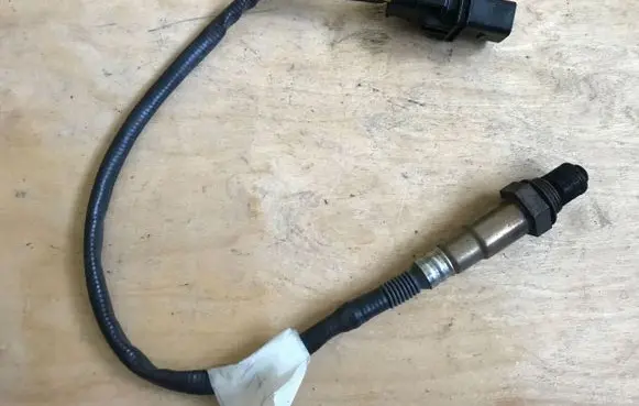 Opel Corsa D Lambda probe sensor 55564978