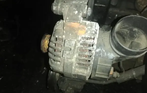 BMW 5 E39 Generator/alternator