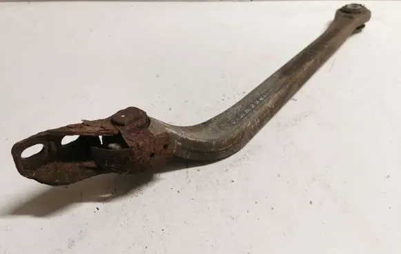 Mercedes-Benz E W211 Rear control arm A2303500329