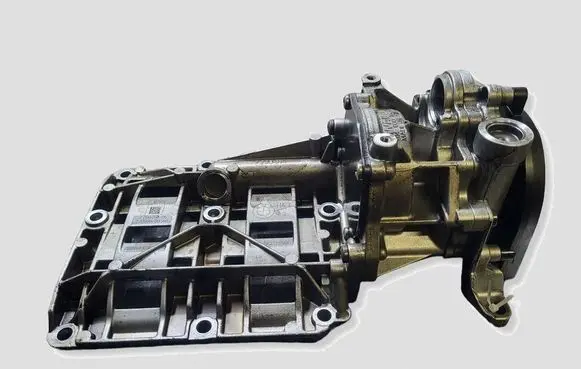 BMW 3 E90 E91 Oil pump 7798014