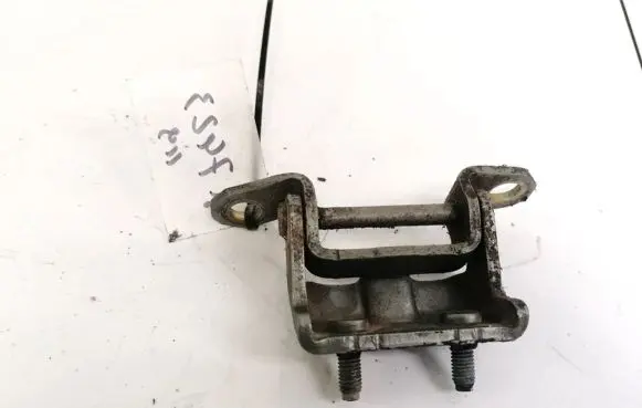 Nissan Primera Tailgate/trunk/boot hinge