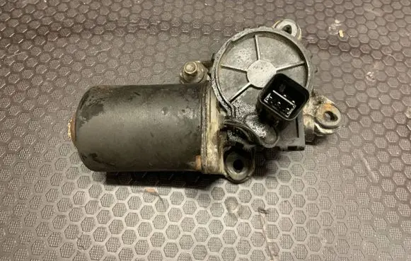 Hyundai Terracan Wiper motor
