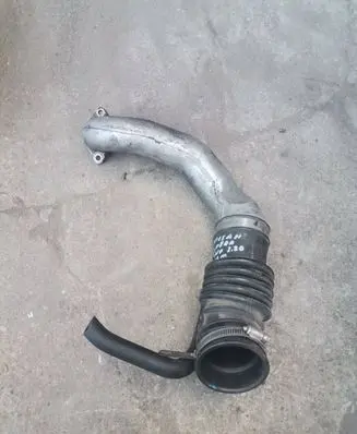 Nissan Almera Tino Intercooler hose/pipe 14460bn310 810627